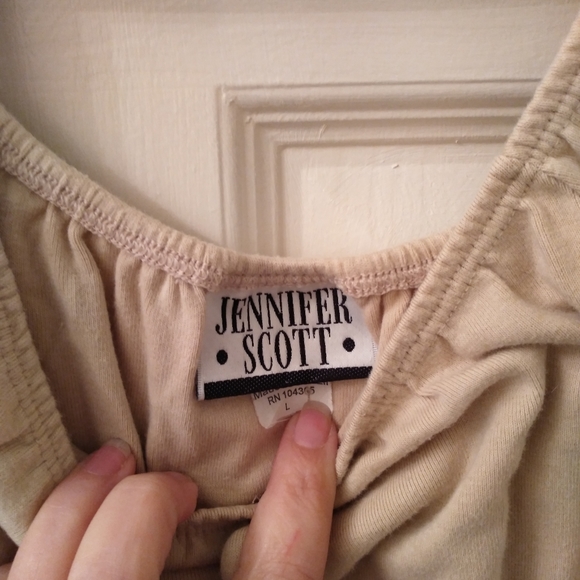 Top - Picture 3 of 3